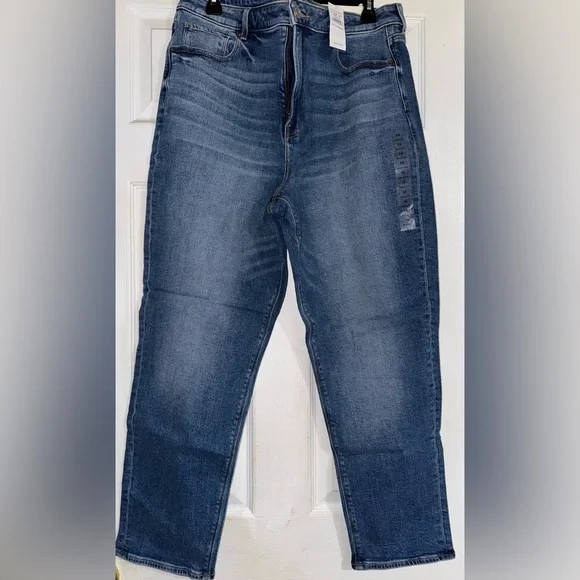 American Eagle Mom Jean Medium Wash Size 16/33W - Picture 1 of 4